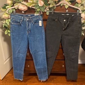 Set of 2 Old Navy straight high-rise jeans, size 4 black and blue